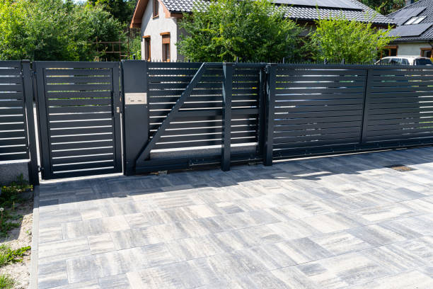 Best Driveway Pavers Near Me  in Cedar Grove, FL